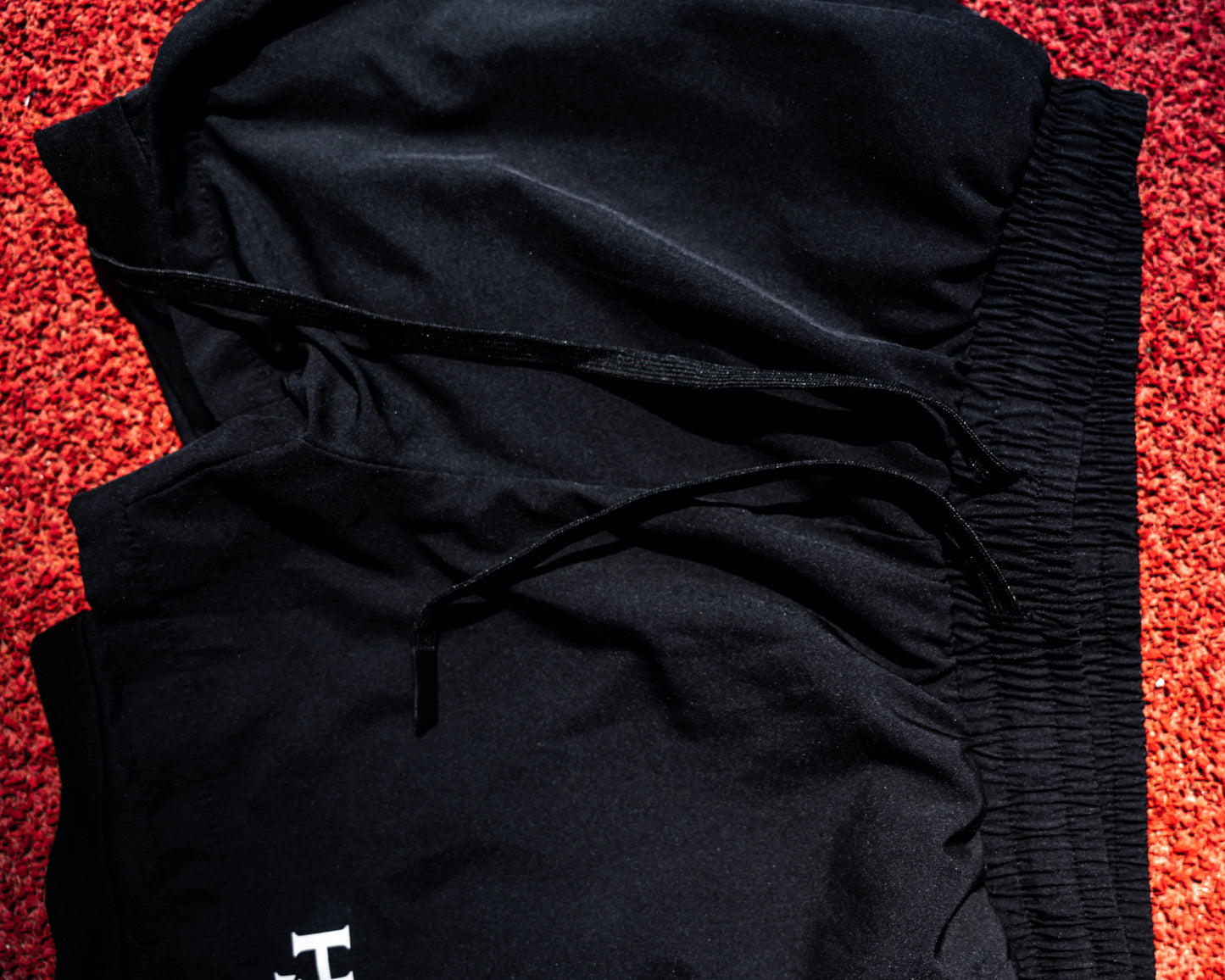 ATHLETIC LINER SHORTS