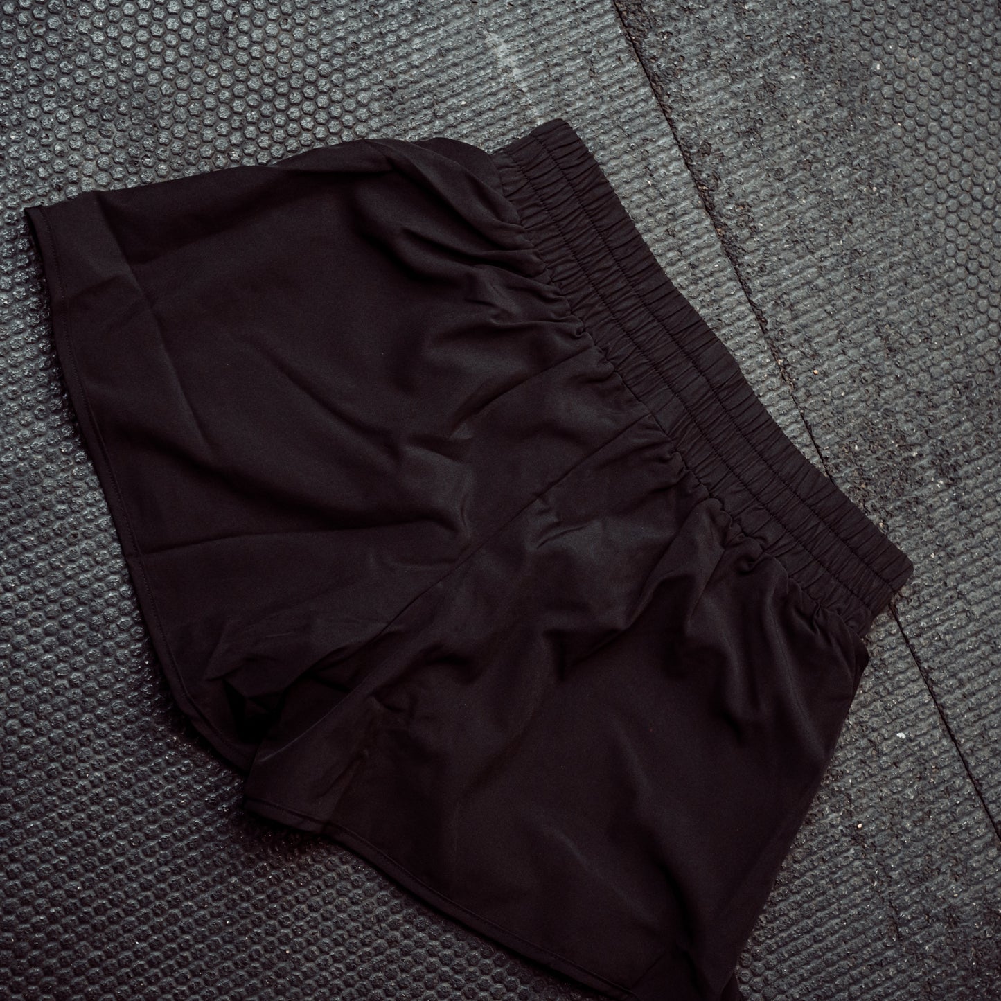 ATHLETIC RUNNING SHORTS WOMEN
