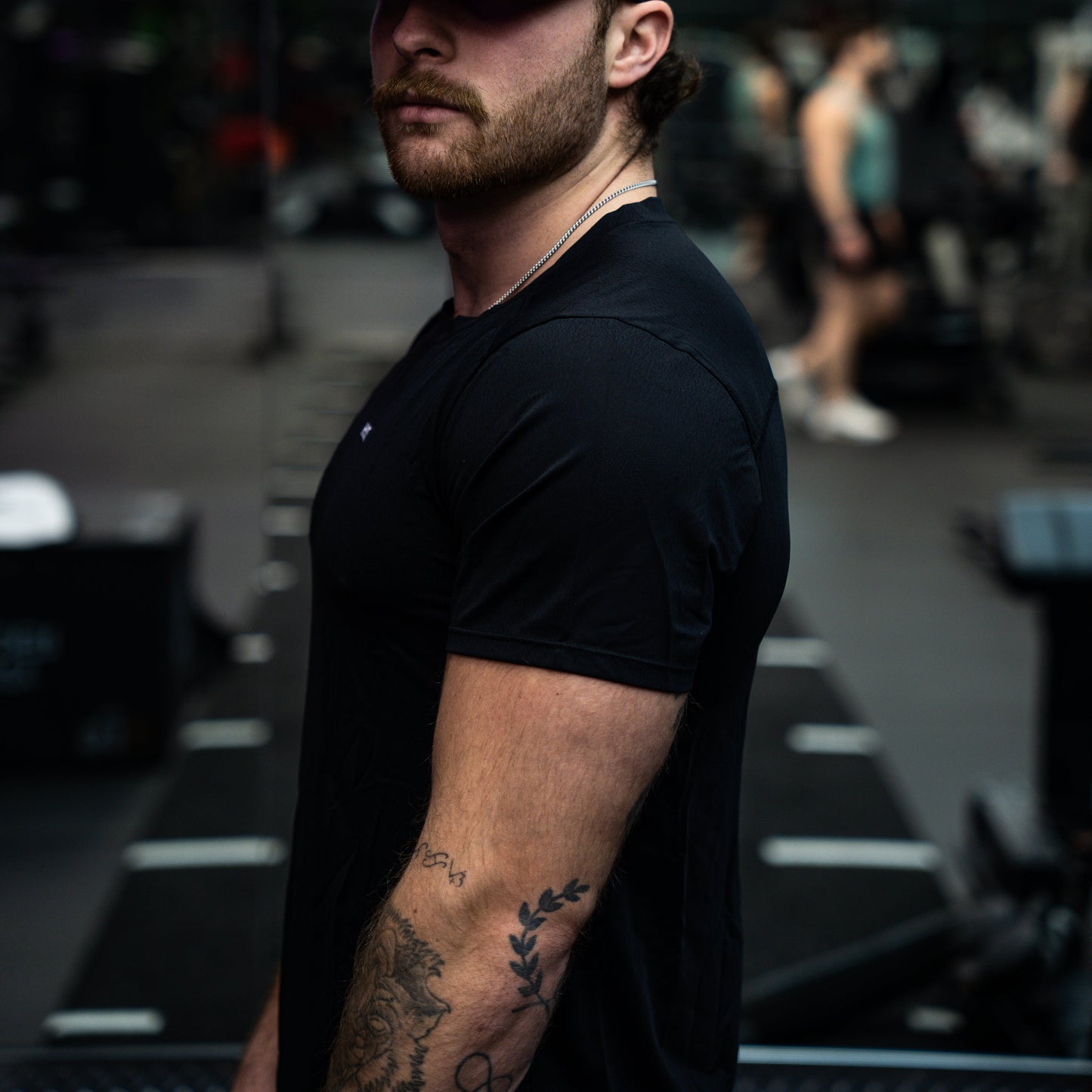 DRY-FIT RACE TEE
